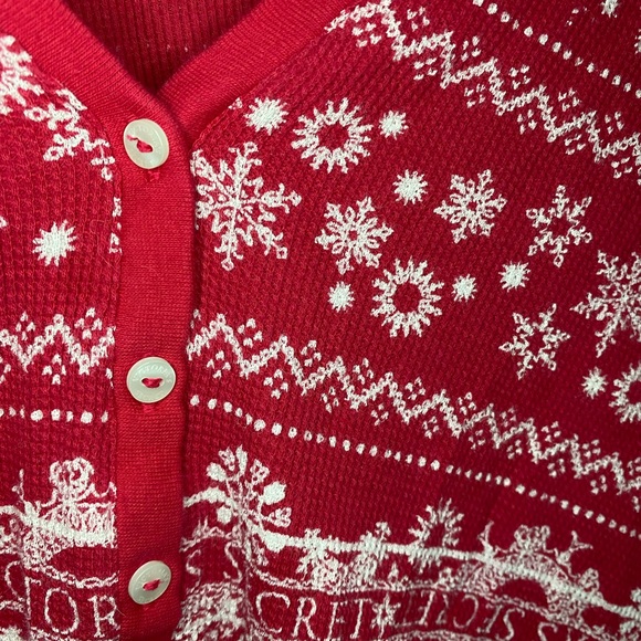Victoria's Secret Women’s Red Christmas Snowflake Button Up Sweater Size M - Picture 4 of 8